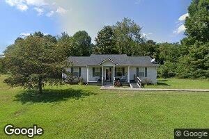 768 Walnut Rd, Lily, KY 40740