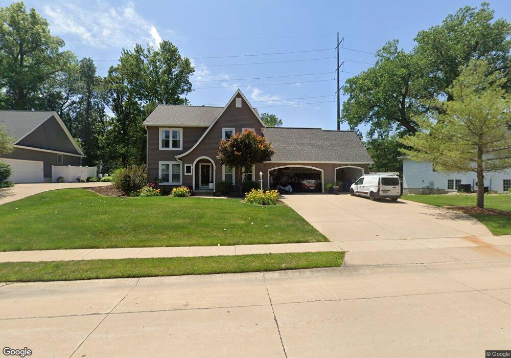1715 E Rusholme St, Davenport, IA 52803 - photo 1