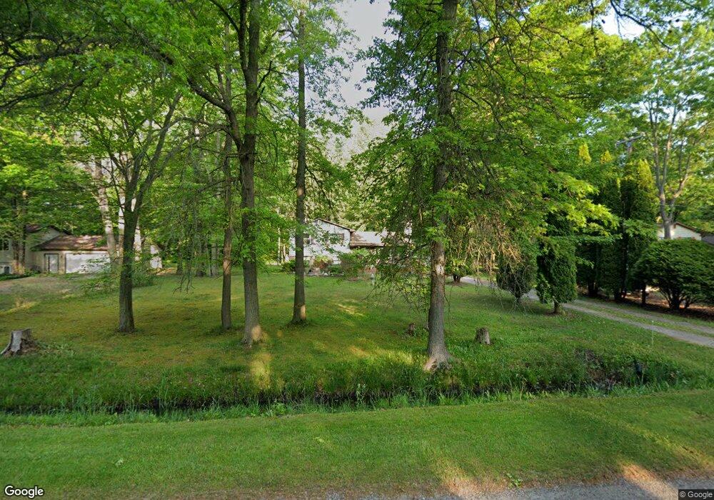 12858 N Budd Rd, Burt, MI 48417 - photo 1