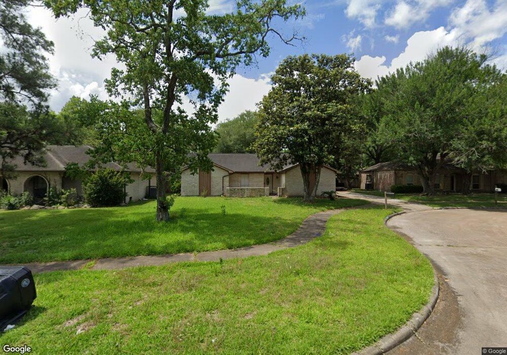 5655 Bent Bough Ln, Houston, TX 77088 - photo 1
