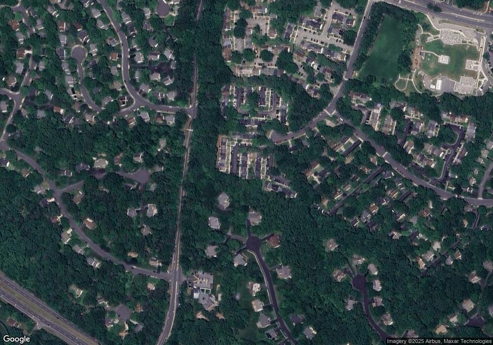 10335 Mockingbird Pond Ct, Burke, VA 22015 - photo 1