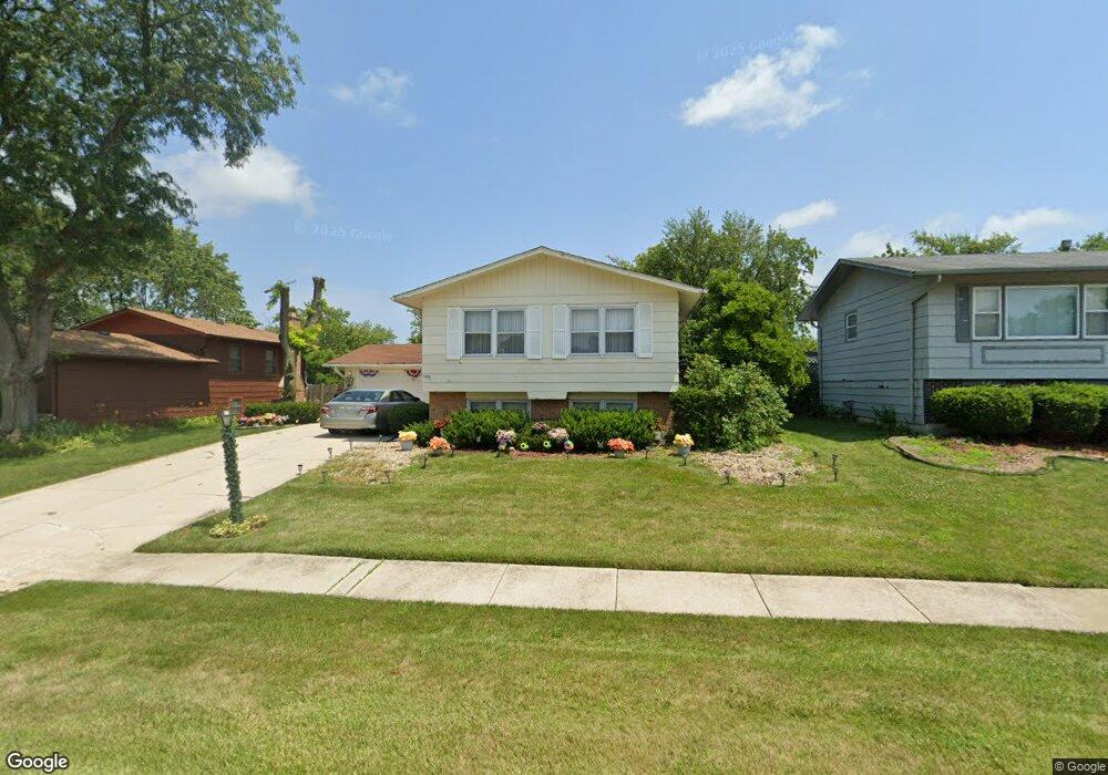 18851 Maple Ave, Country Club Hills, IL 60478 - photo 1