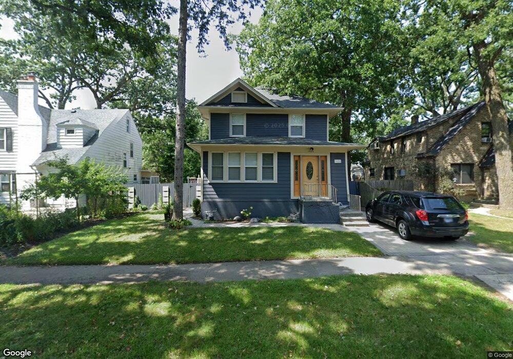 1426 N Jackson St, Waukegan, IL 60085 - photo 1