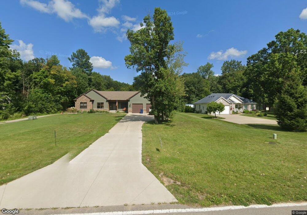 11585 Maple Rd, Birch Run, MI 48415 - photo 1