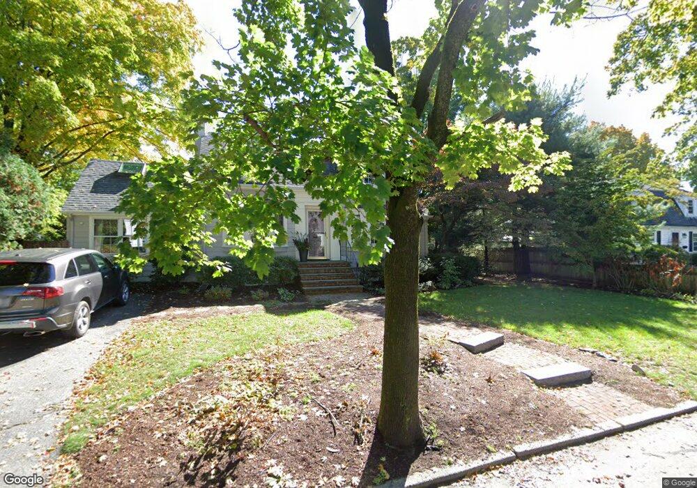 39 Crehore Dr, Newton Lower Falls, MA 02462 - photo 1