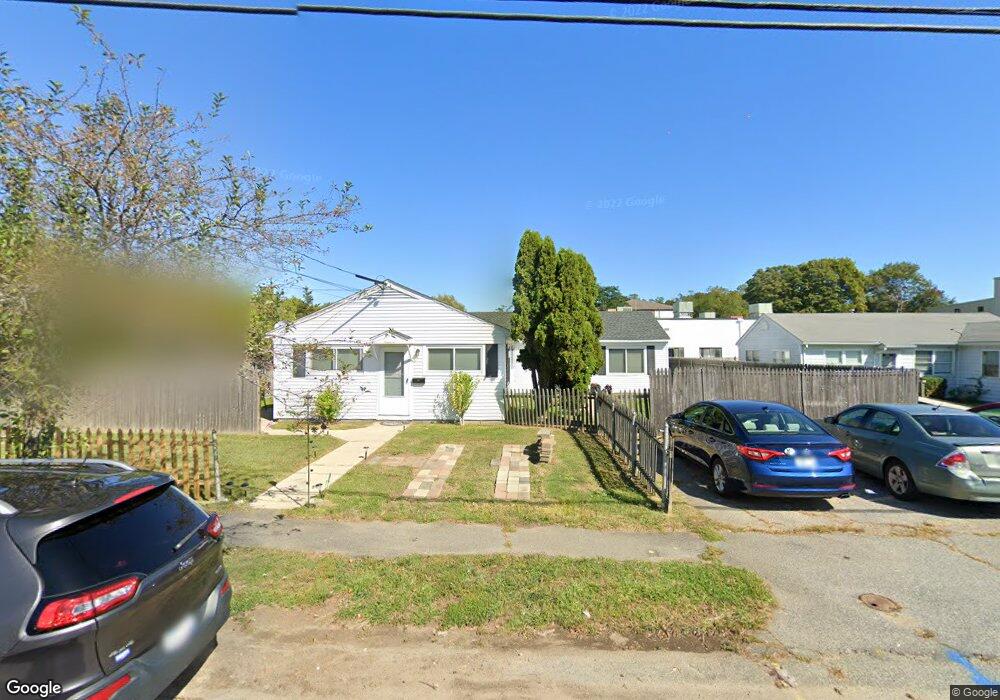 2 Woolsey Rd, Middletown, RI 02842 - photo 1