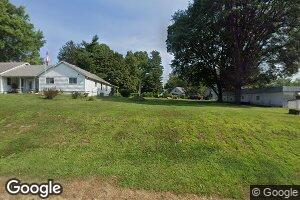 217 E Walnut St, Waverly, MO 64096
