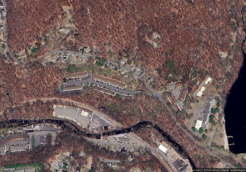 112 Treetop Ct, Bloomingdale, NJ 07403 - photo 1