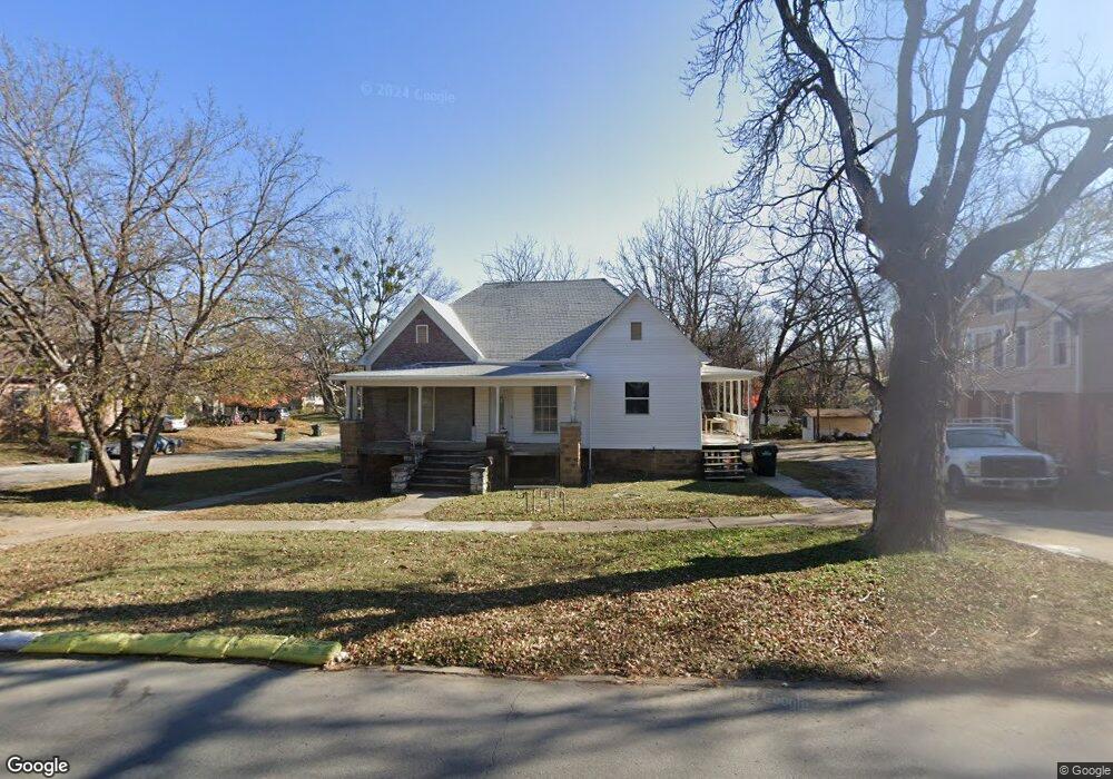 312 N 3rd St, Henryetta, OK 74437 - photo 1