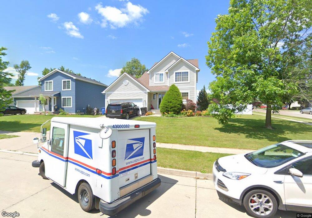 3204 SE 24th Ct, Des Moines, IA 50320 - photo 1