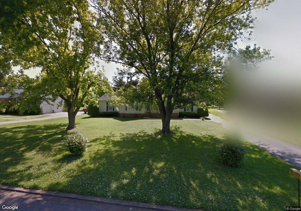 106 Northwood Ave, Shelbyville, TN 37160 - photo 1