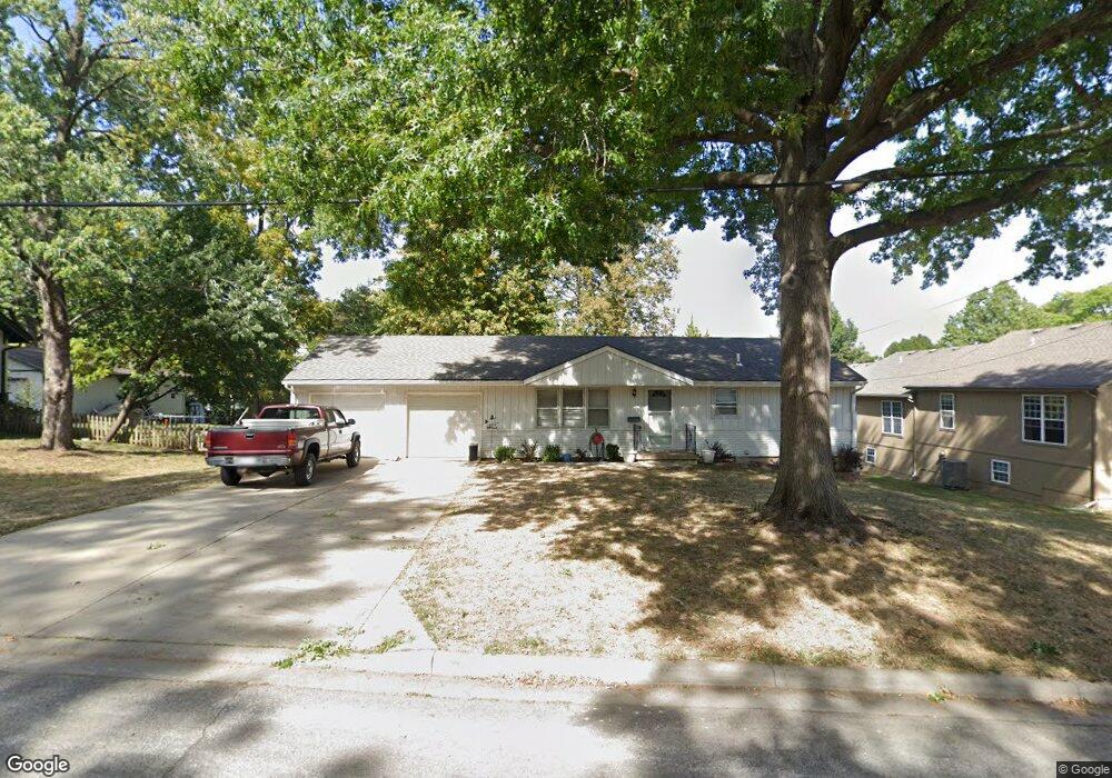 11302 W 61st St, Shawnee, KS 66203 - photo 1