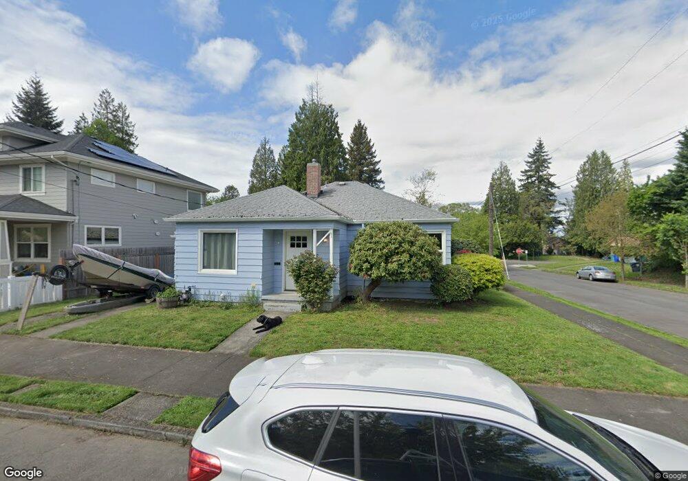 77 NE Stafford St, Portland, OR 97211 - photo 1