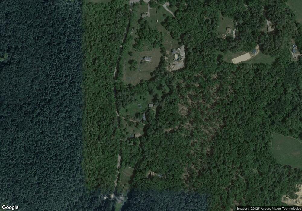 1075 W Brookfield Rd, New Braintree, MA 01531 - photo 1