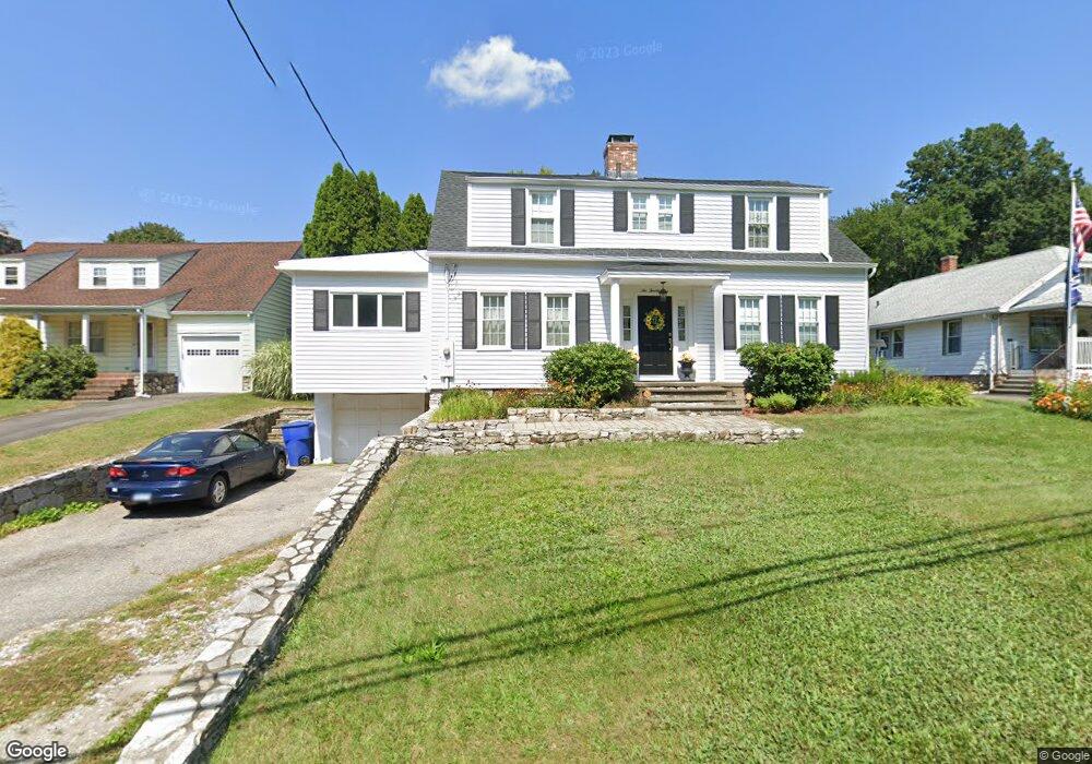 221 Montoe Rd, Waterbury, CT 06704 - photo 1