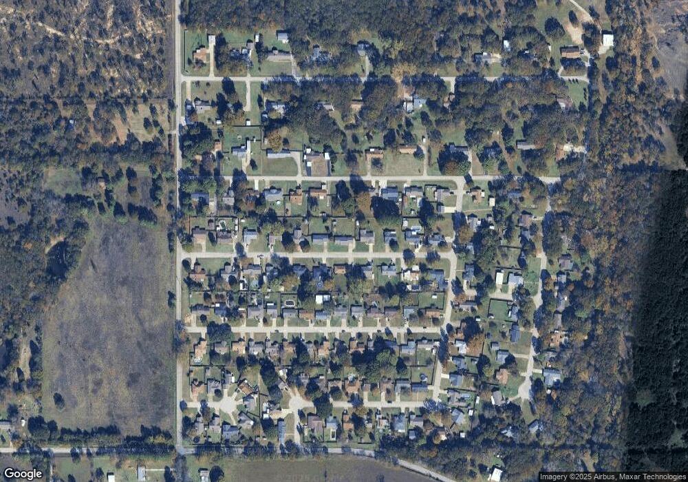 3125 Woodside Dr, Ardmore, OK 73401 - photo 1