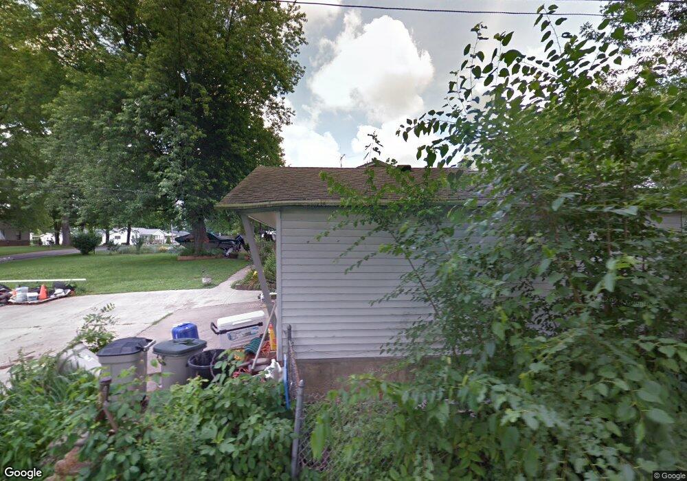 1934 Shady Ln, Columbus, IN 47201 - photo 1