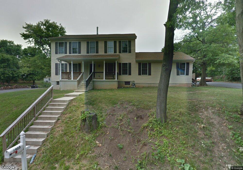 1925 Lincoln Ave, Halethorpe, MD 21227 - photo 1