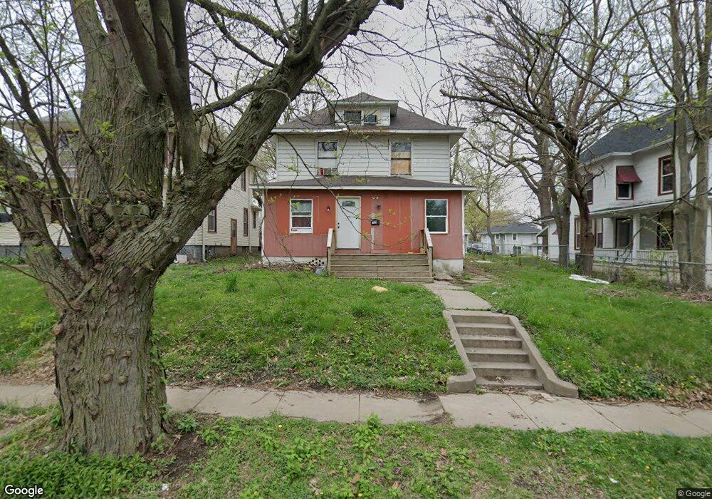 1528 12th St, Des Moines, IA 50314 - photo 1