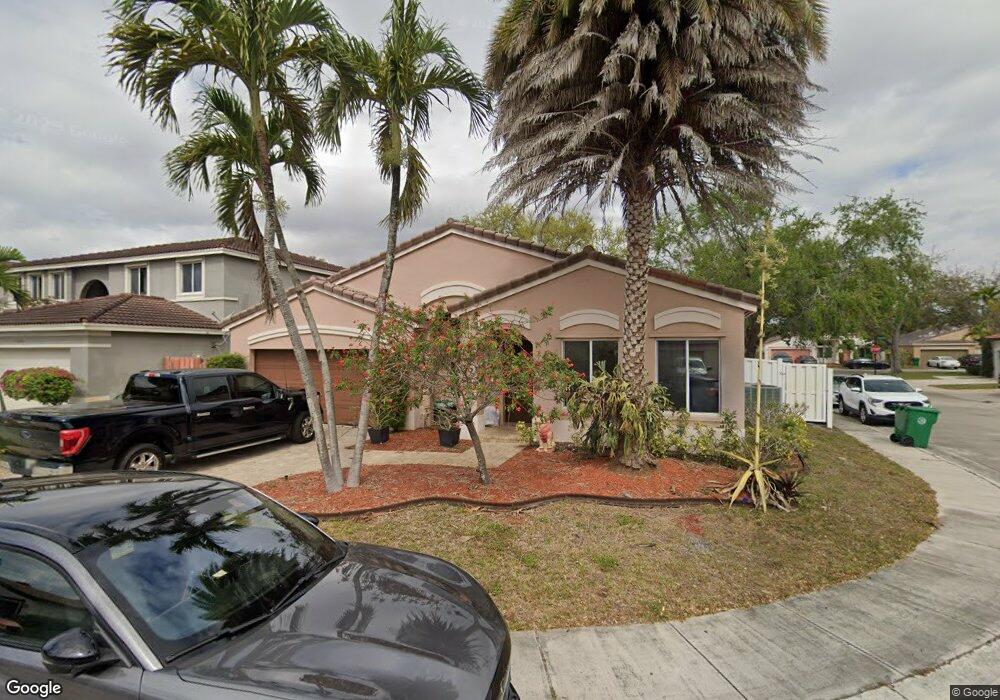 10663 SW 14th Place, Davie, FL 33324 - photo 1