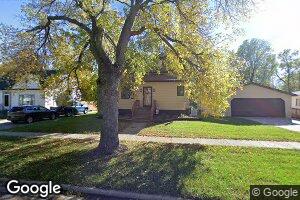 203 E Park Ave, Howard, SD 57349