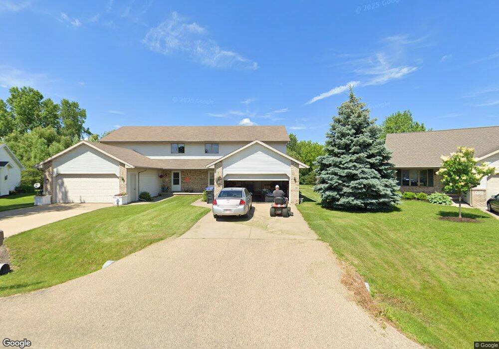 W3172 Westowne Ct, Appleton, WI 54915 - photo 1