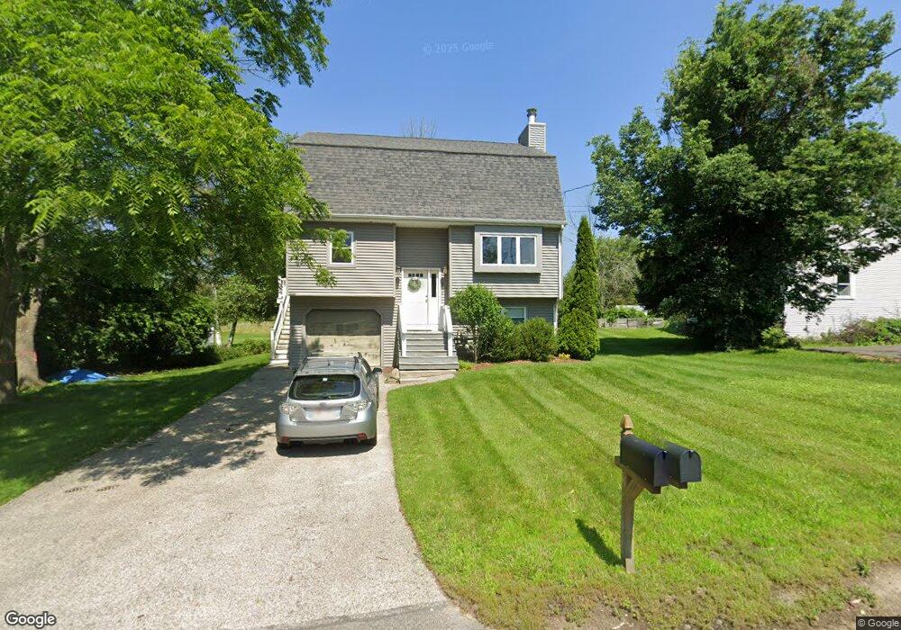 82 Monumnet St, Haverhill, MA 01832 - photo 1