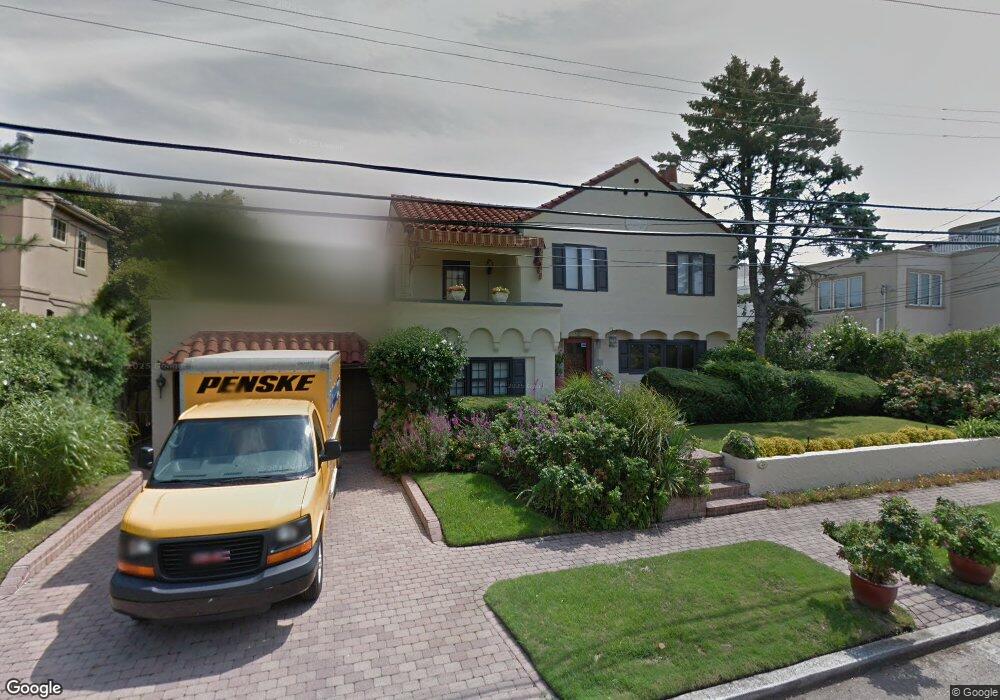 40 Ithaca Ave, Atlantic Beach, NY 11509 - photo 1