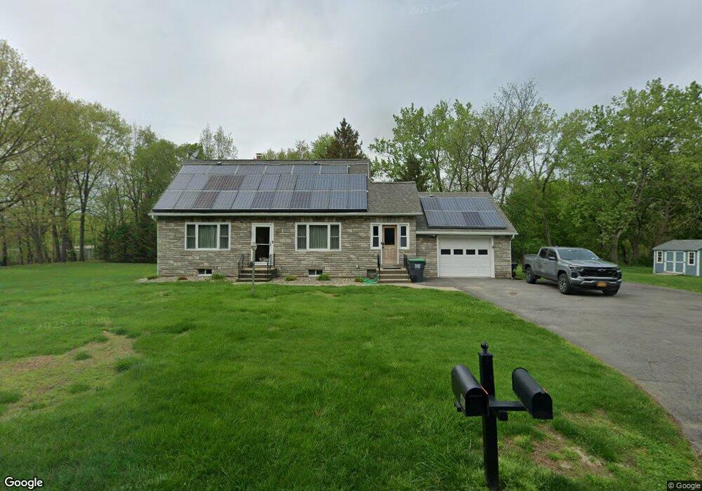 40 Meadow Dr, Troy, NY 12180 - photo 1