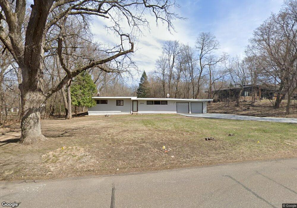 15524 Highwood Dr, Minnetonka, MN 55345 - photo 1