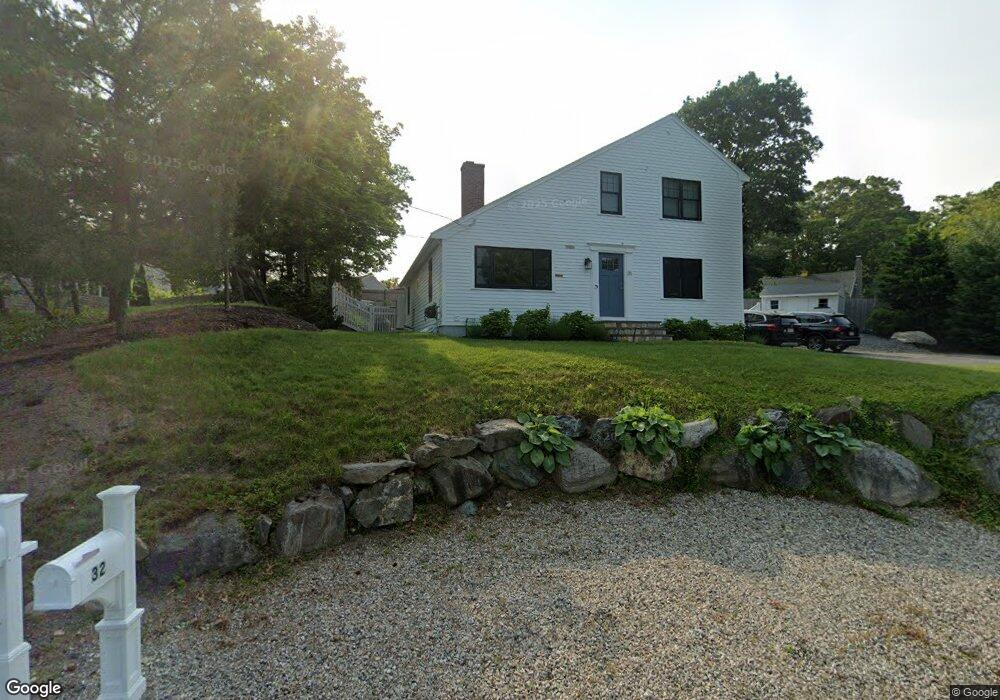 35 Carver Rd, Sagamore Beach, MA 2562 - photo 1
