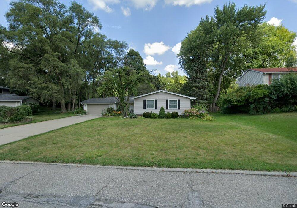 2548 Rambling Way, Bloomfield Hills, MI 48302 - photo 1