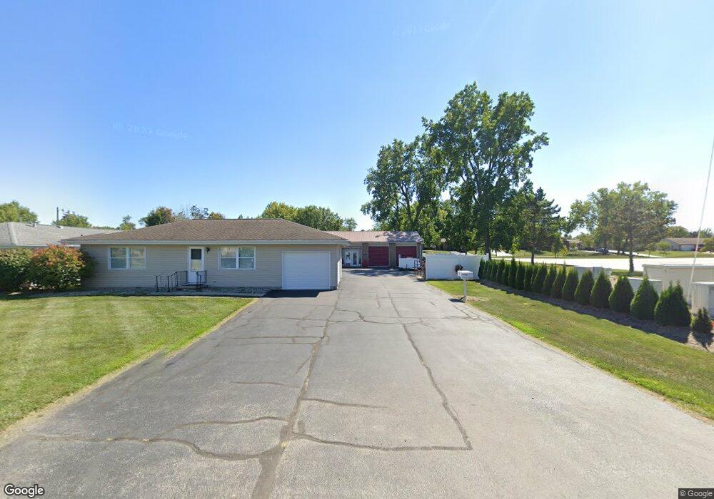 901 W Bigelow Ave, Findlay, OH 45840 - photo 1