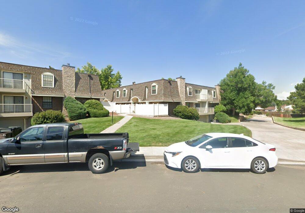 1360 S Idalia St unit B, Aurora, CO 80017 - photo 1