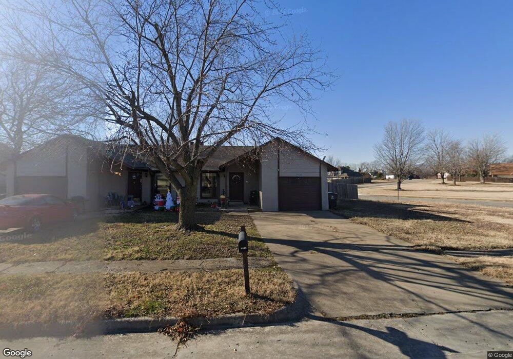 1620 N Hickory Ave, Broken Arrow, OK 74012 - photo 1