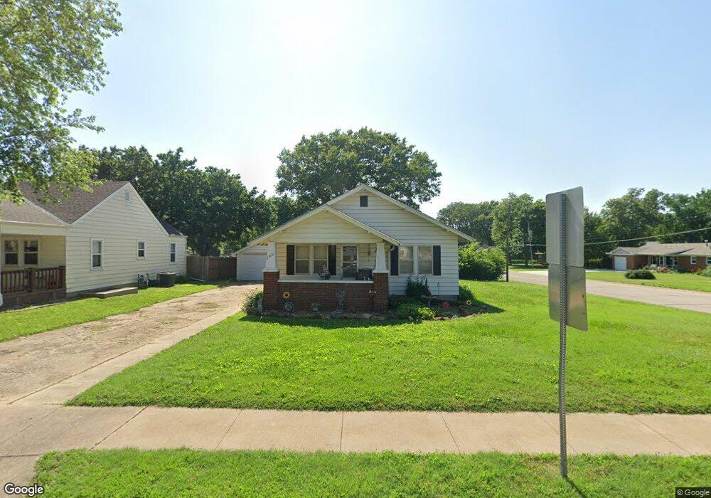 105 S 5th St, Colwich, KS 67030 - photo 1