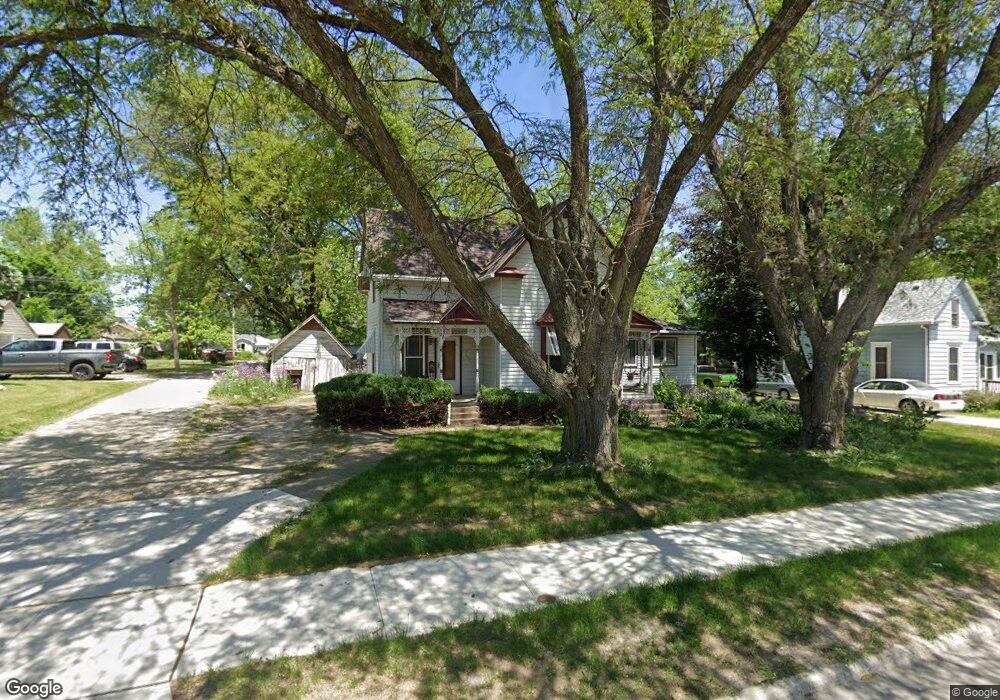 321 E Mclane St, Osceola, IA 50213 - photo 1