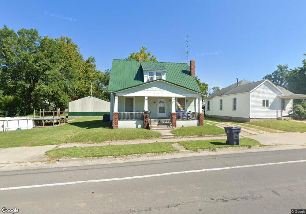 817 Concannon St, Moberly, MO 65270 - photo 1