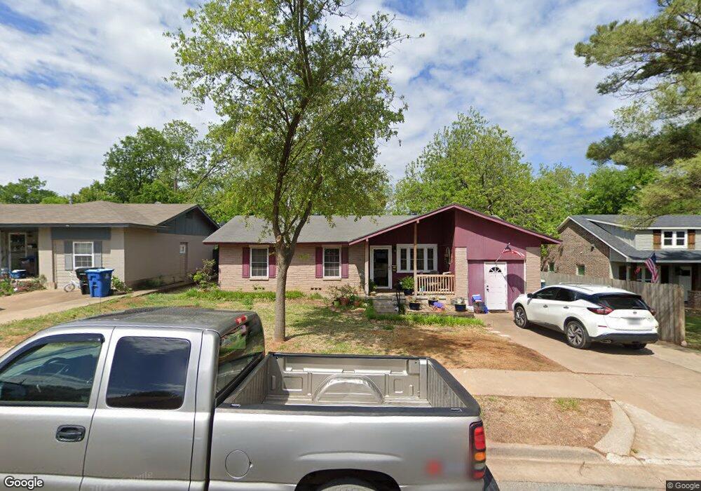 905 Leeper Dr, Denison, TX 75020 - photo 1