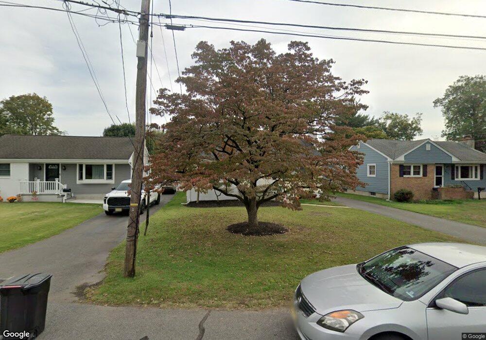 833 W 2nd St, Middlesex, NJ 08846 - photo 1