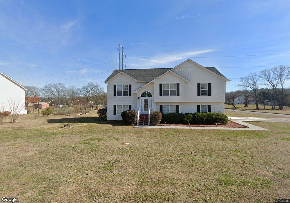 154 Iris Way SW, Calhoun, GA 30701 - photo 1