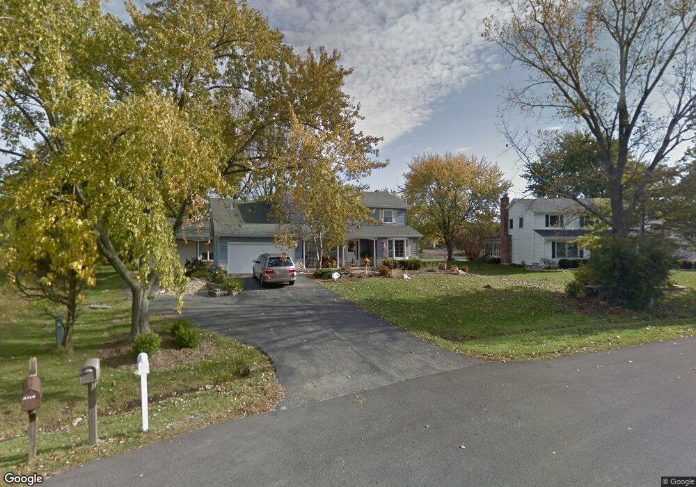 29W082 Spring Lake Dr, Naperville, IL 60564 - photo 1