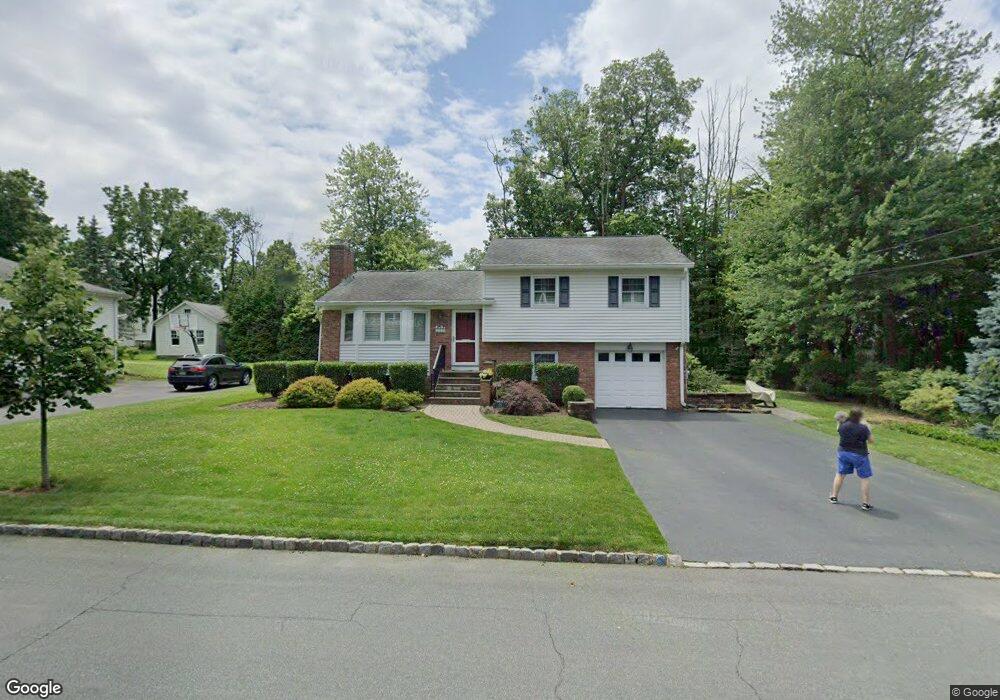 15 Walnut St, Chatham, NJ 07928 - photo 1