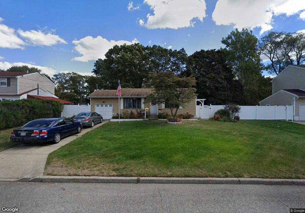 153 Dovecote Ln, Central Islip, NY 11722 - photo 1