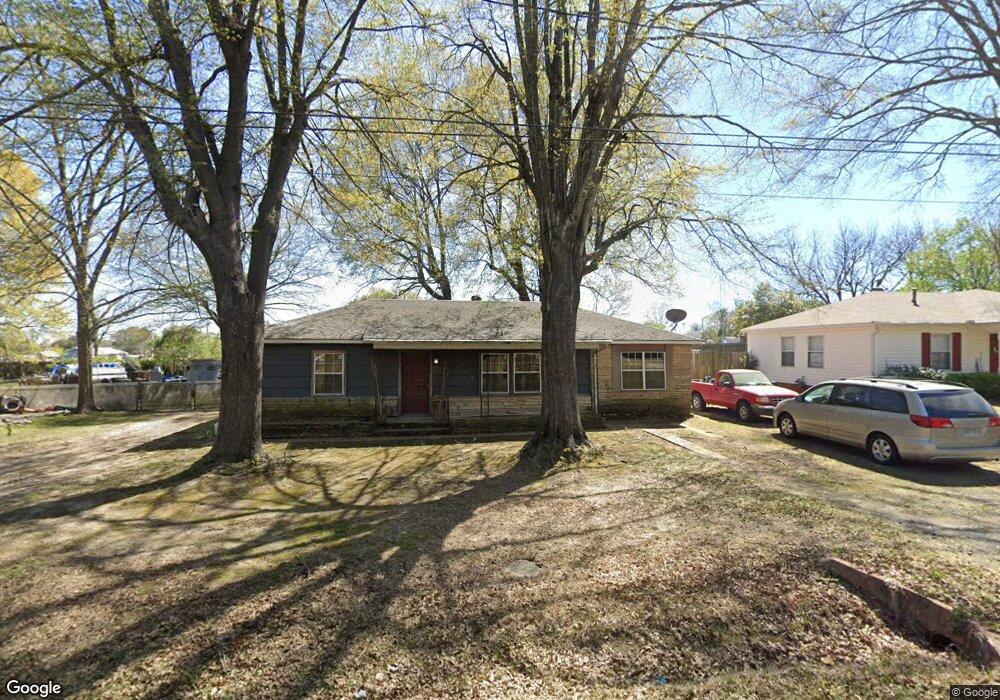 3011 Meadows Dr, Texarkana, TX 75501 - photo 1