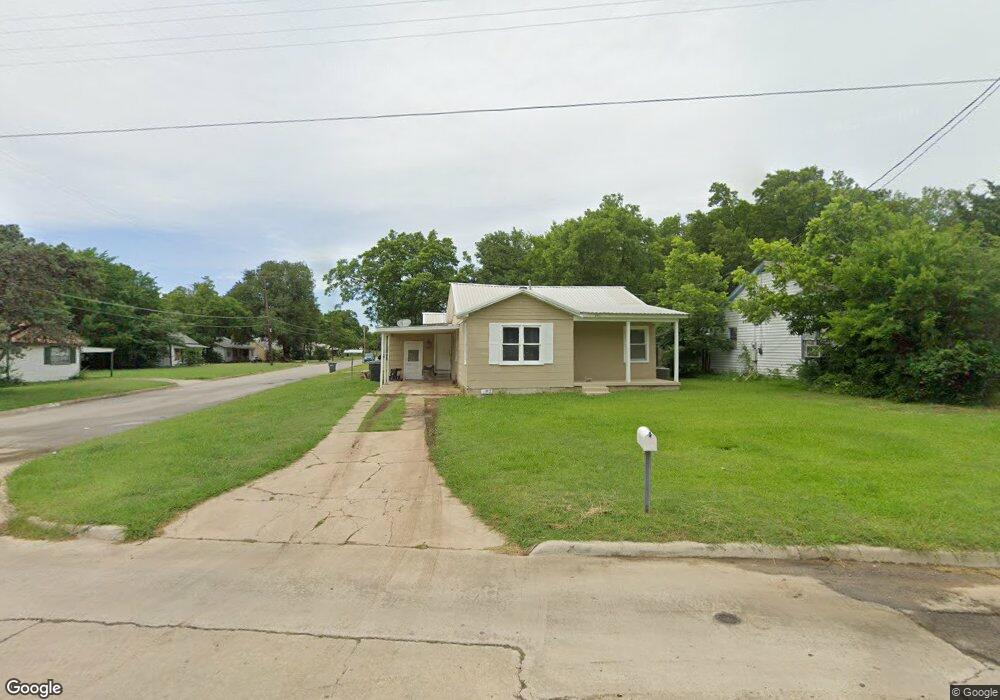 741 8th Ave NW, Ardmore, OK 73401 - photo 1