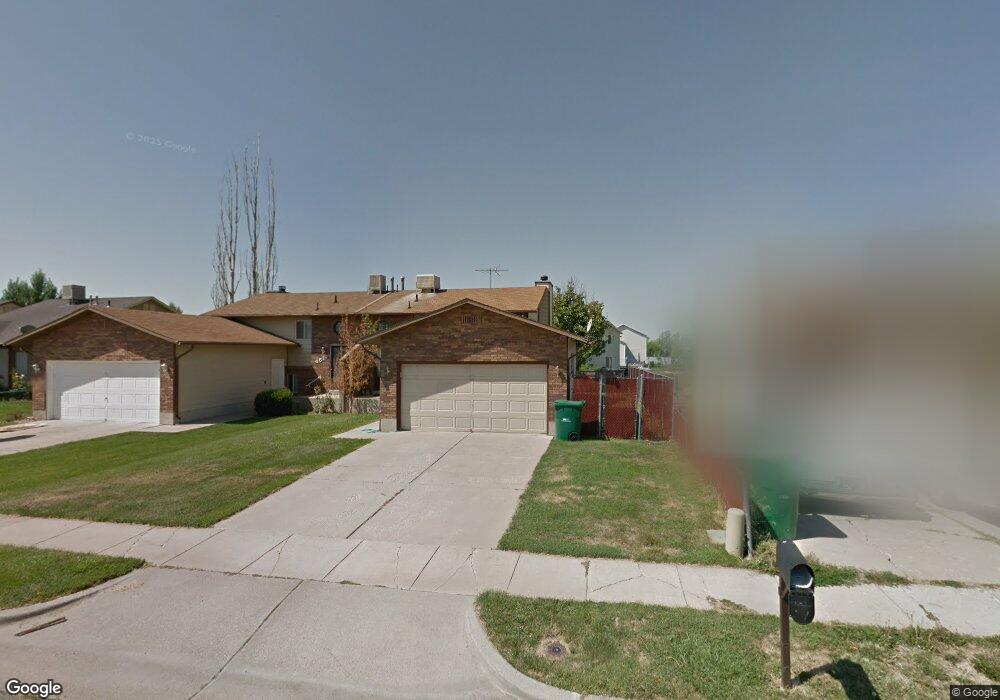 4613 S 3900 W, Roy, UT 84067 - photo 1