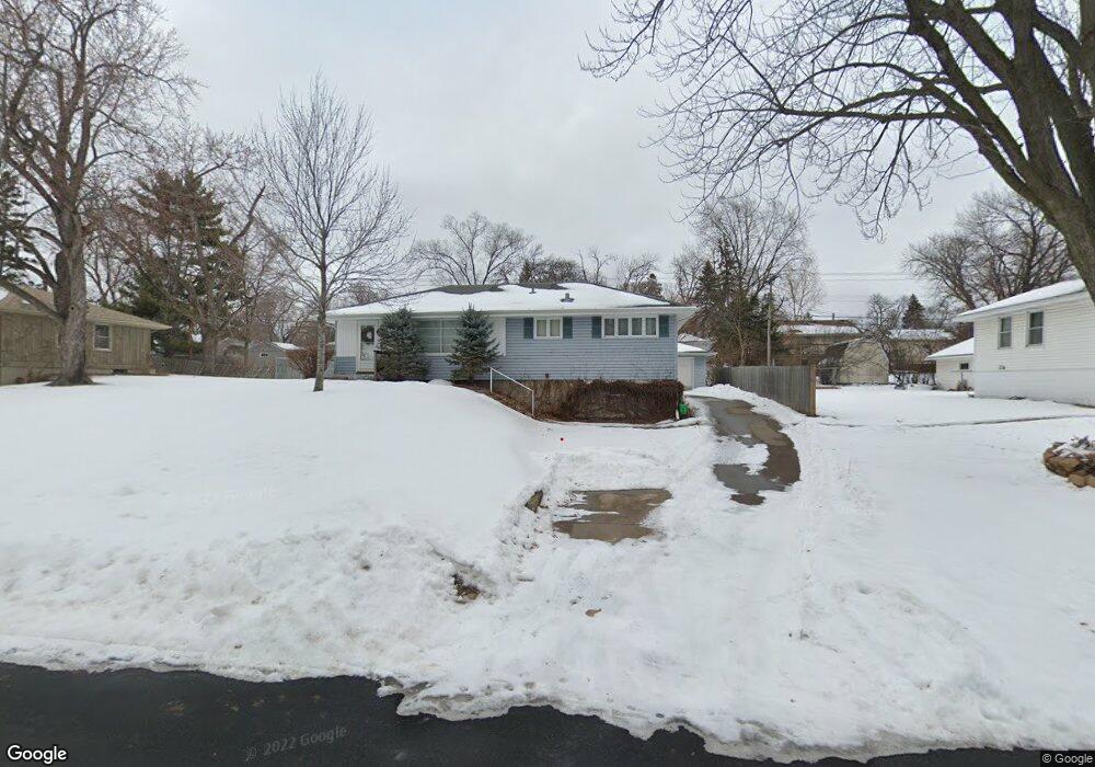 8733 Colfax Ave S, Bloomington, MN 55420 - photo 1