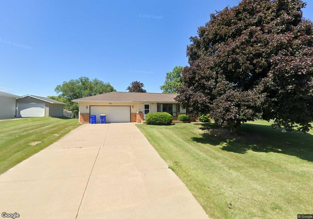 55 Greenview Dr, West Branch, IA 52358 - photo 1