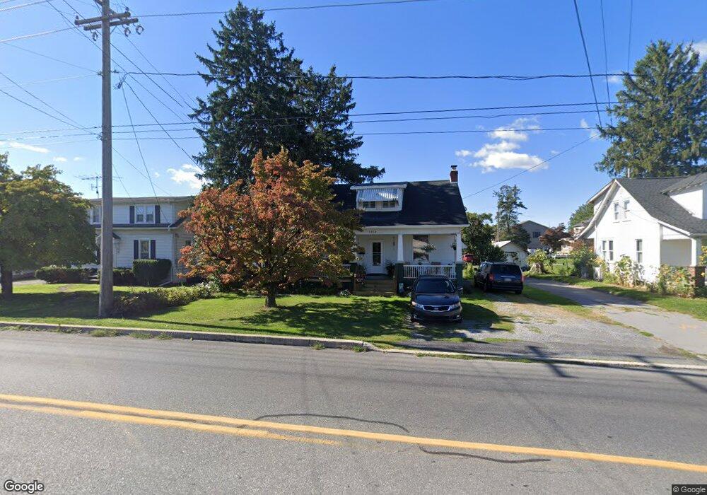 1712 E Main St, Waynesboro, PA 17268 - photo 1